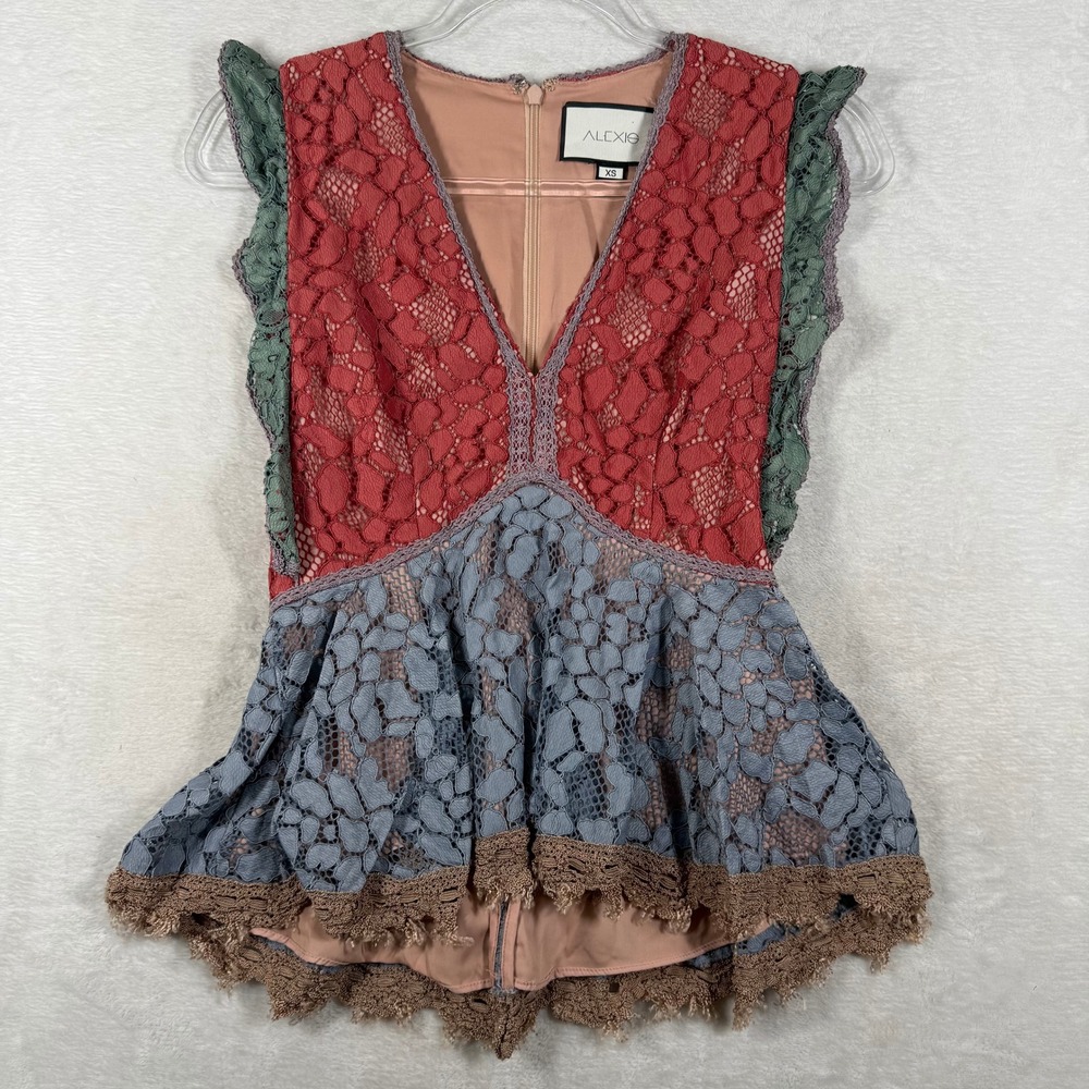 Alexis Womens XS Peplum Lace Top Colorblock V-Neck Ruffle Sleeveless Red Blue